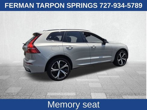 Used 2022 Volvo XC60 B5 R-Design w/ Advanced Package FWD image 11