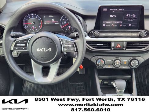 Certified 2024 Kia Forte LXS w/ LXS Technology Package FWD image 25