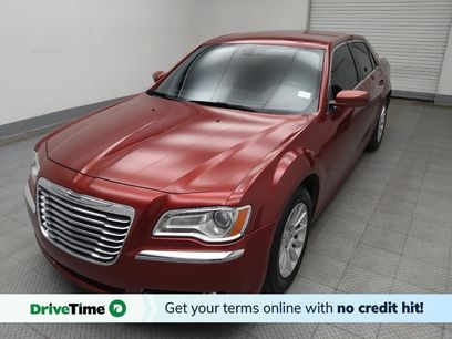 Used 2014 Chrysler 300 w/ Driver Convenience Group
