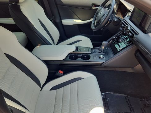 Certified 2025 Lexus IS 350 F Sport w/ Navigation Package RWD image 19