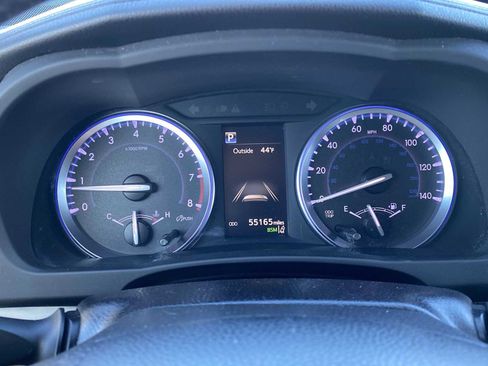 Used 2018 Toyota Highlander SE image 29
