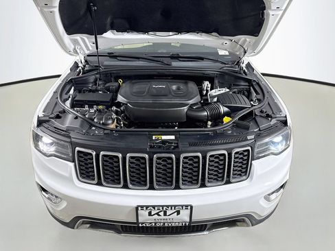 Used 2017 Jeep Grand Cherokee Limited w/ Luxury Group II RWD image 37
