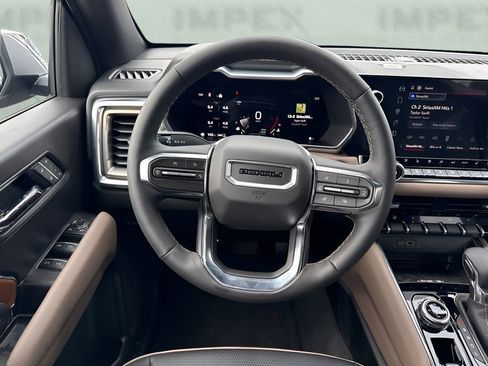 New 2026 GMC Canyon Denali AWD/4WD image 15
