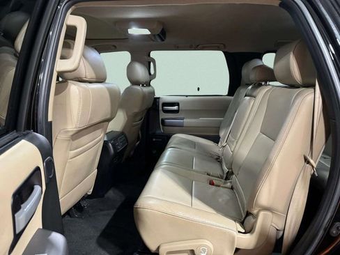 Used 2012 Toyota Sequoia Limited image 29