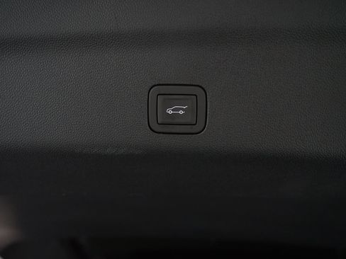 Used 2026 Cadillac Escalade Platinum Sport AWD/4WD image 42