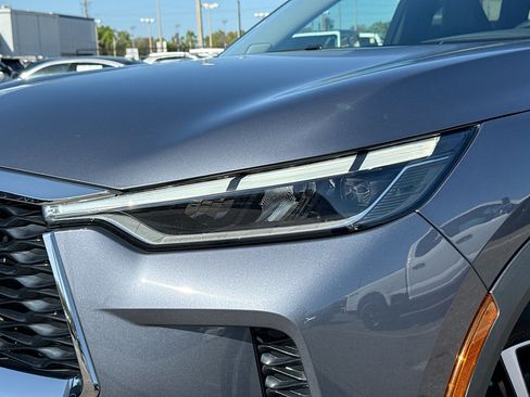 Used 2024 INFINITI QX60 Sensory image 9