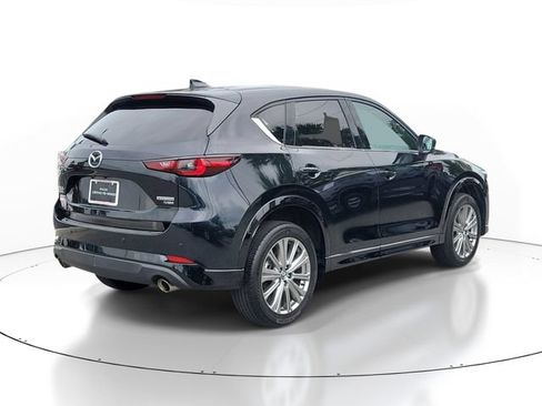 Used 2023 MAZDA CX-5 Signature AWD/4WD image 4