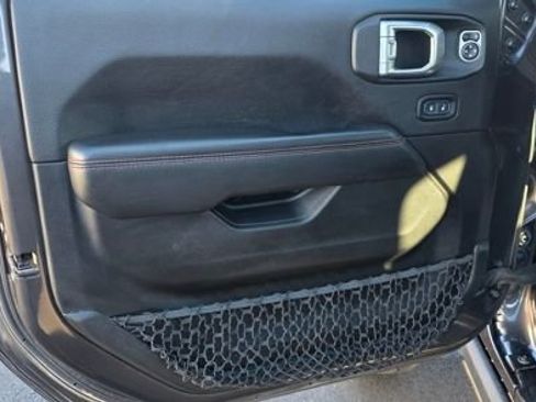 Used 2020 Jeep Gladiator Rubicon image 8