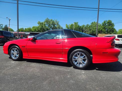 Used 2001 Chevrolet Camaro Z28 w/ Preferred Equipment Group 2 image 4