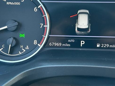 Used 2022 Nissan Rogue SV AWD/4WD image 19
