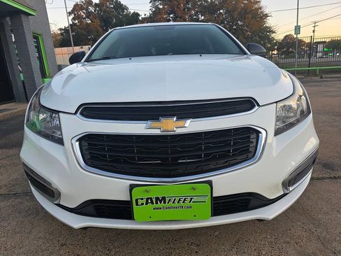Used 2016 Chevrolet Cruze LS image 6