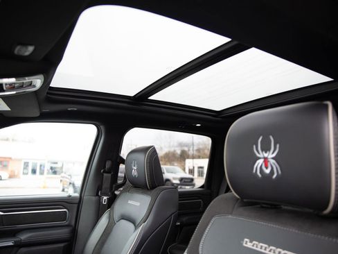 Used 2024 RAM 1500 Laramie image 21