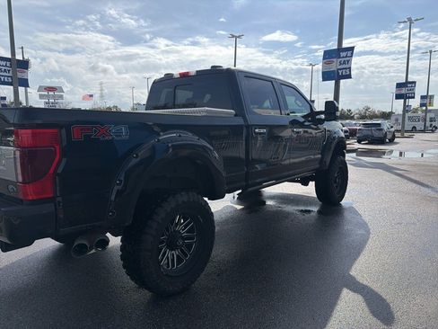 Used 2020 Ford F250 Platinum w/ FX4 Off-Road Package image 3