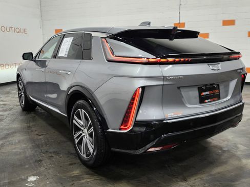 Used 2024 Cadillac Lyriq Luxury w/ LPO, Floor Liner Package image 19