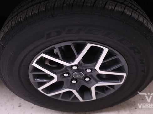 New 2024 Jeep Wrangler Sahara w/ Technology Group image 40