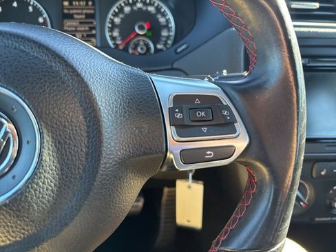 Used 2014 Volkswagen Jetta GLI Edition 30 image 21
