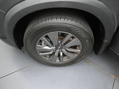 Certified 2023 Nissan Pathfinder SV w/ Black Appearance Package AWD/4WD image 35