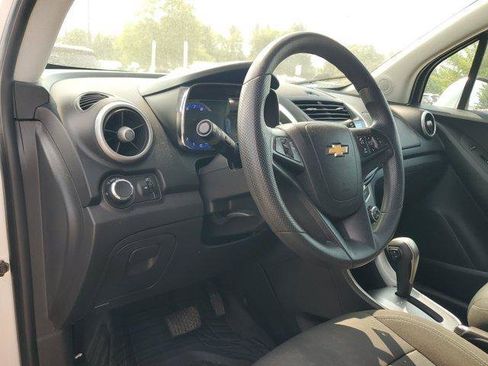 Used 2015 Chevrolet Trax LT AWD/4WD image 15
