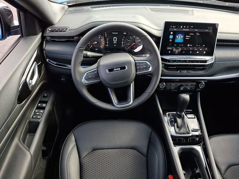 New 2026 Jeep Compass Latitude w/ Quick Order Package 29K AWD/4WD image 2