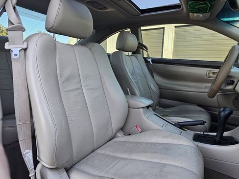 Used 2000 Toyota Solara SE image 11