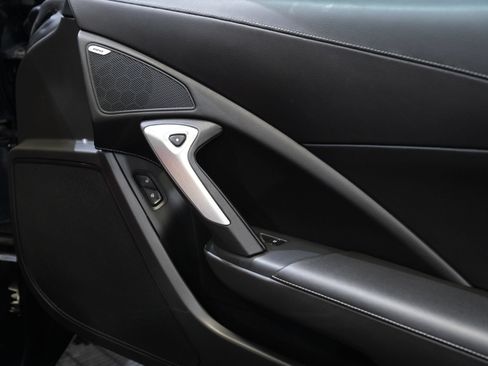 Used 2014 Chevrolet Corvette Stingray Coupe RWD image 23