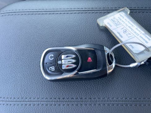 Used 2025 Buick Encore GX Preferred image 10