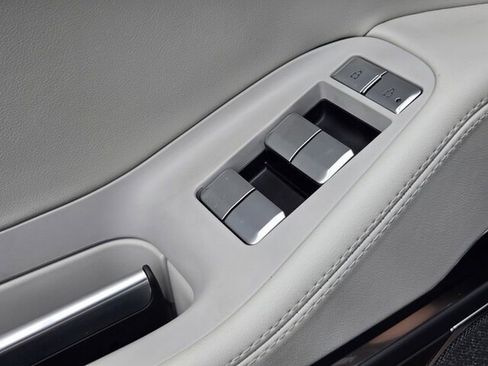 Used 2025 Lincoln Navigator Reserve AWD/4WD image 40