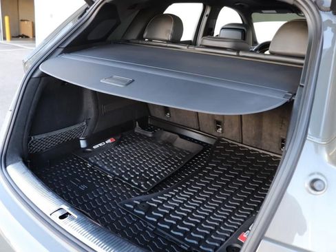 Used 2023 Audi SQ5 Premium Plus w/ Premium Plus Package image 27