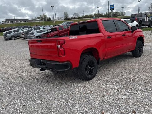 Used 2020 Chevrolet Silverado 1500 LT Trail Boss image 3