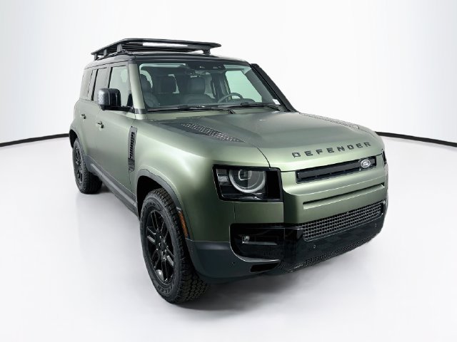New 2026 Land Rover Defender 110 S AWD/4WD image 3