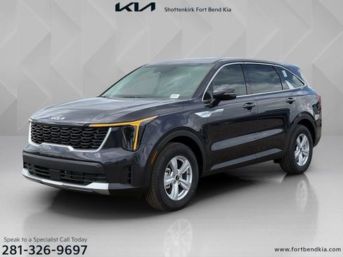 New 2026 Kia Sorento LX FWD image 1