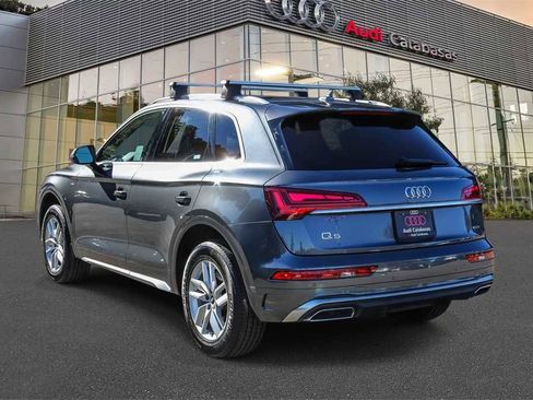 Used 2022 Audi Q5 2.0T Premium image 2