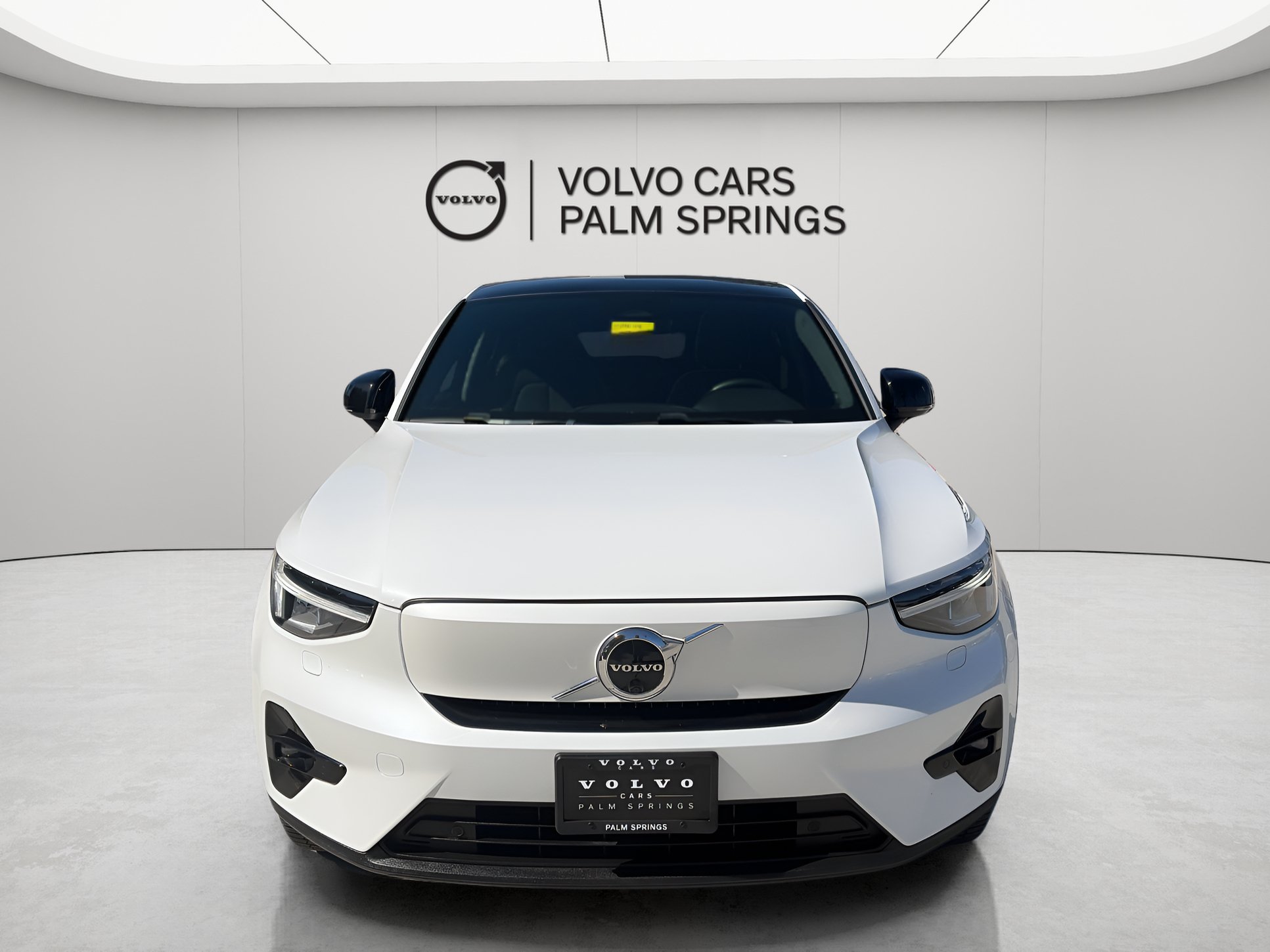 Used 2023 Volvo C40 P8 Recharge Ultimate AWD/4WD image 2