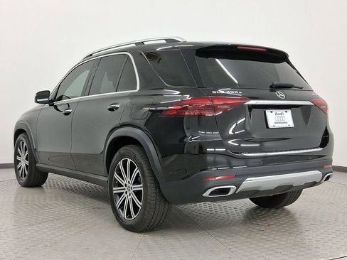 Used 2024 Mercedes-Benz GLE 450e 4MATIC image 3
