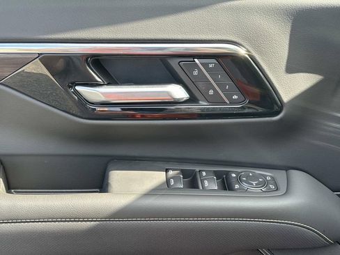 New 2026 Chevrolet Tahoe Premier image 19