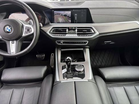 Used 2022 BMW X5 xDrive40i w/ M Sport Package image 29
