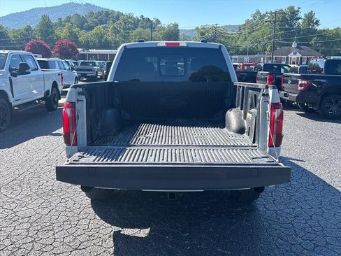 Used 2024 Ford F150 Lariat w/ Equipment Group 502A High AWD/4WD image 7