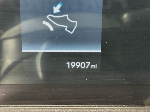 Used 2026 Hyundai Santa Fe SEL AWD/4WD image 19