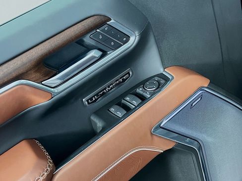 Certified 2026 GMC Sierra 1500 Denali Ultimate image 16