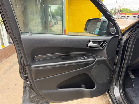 Used 2023 Dodge Durango SXT Launch Edition RWD image 10