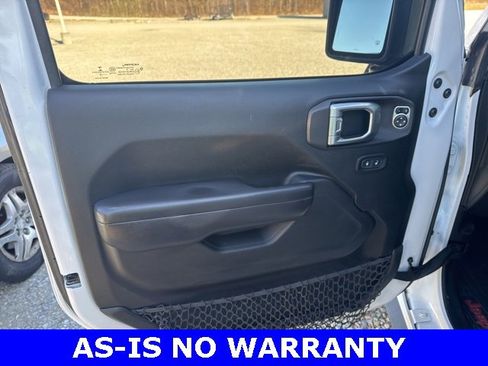 Used 2018 Jeep Wrangler Unlimited Sport S image 15