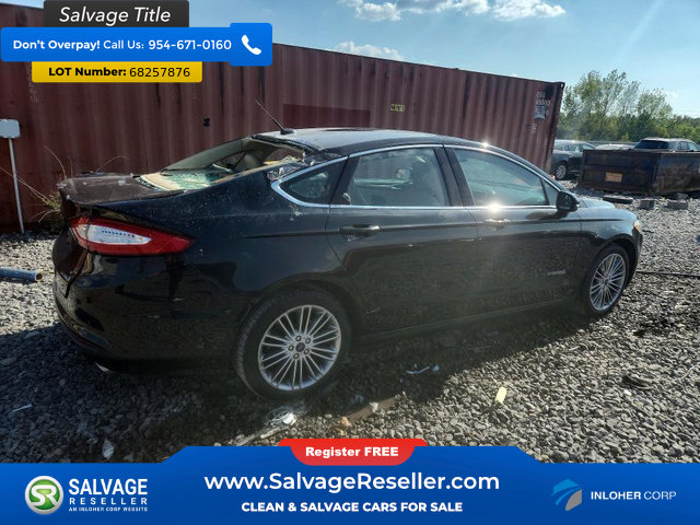 Used 2014 Ford Fusion SE w/ Equipment Group 502A FWD image 4