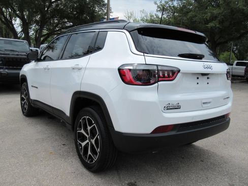 New 2026 Jeep Compass Limited AWD/4WD image 5