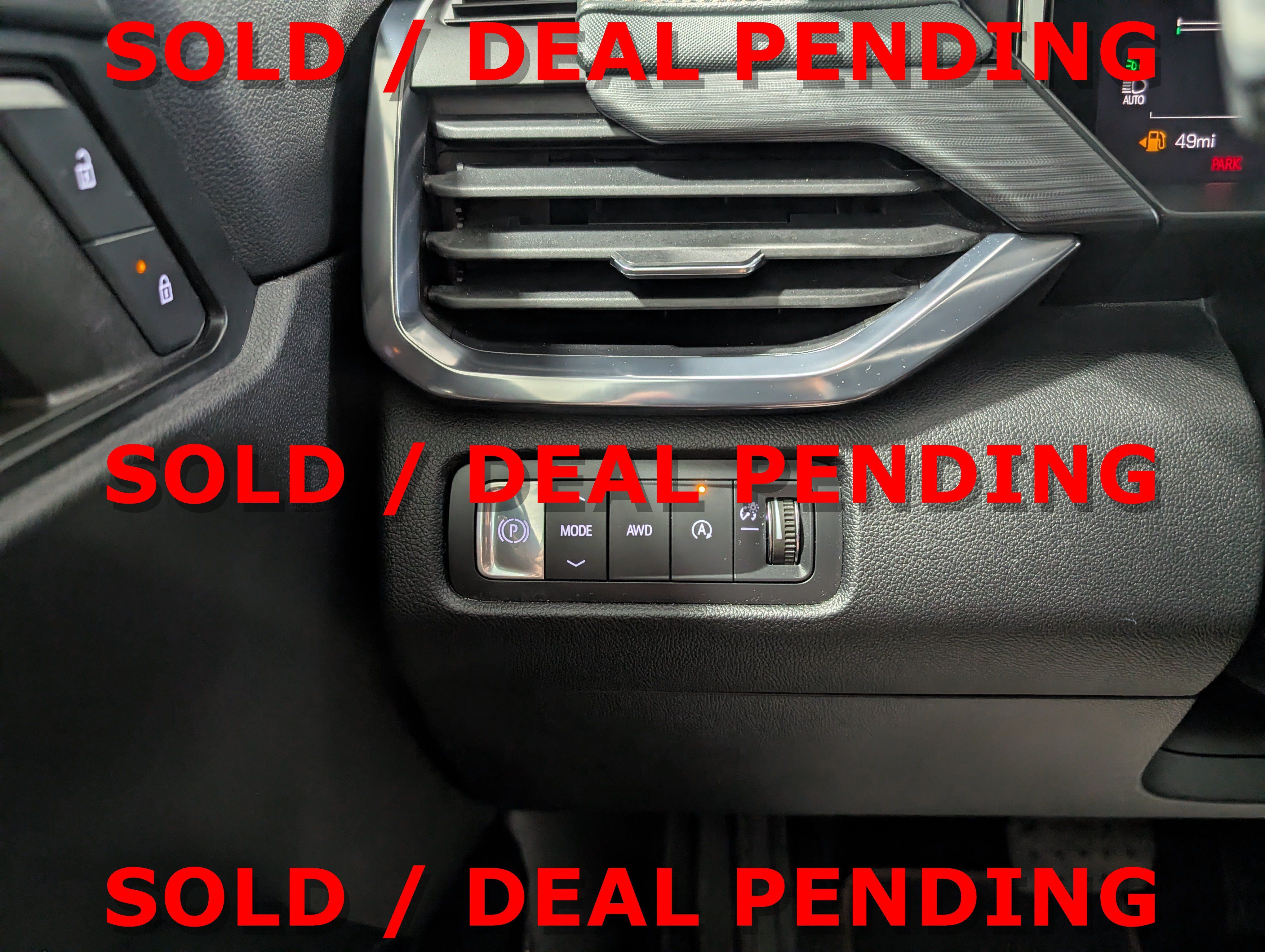 Used 2024 GMC Acadia AT4 w/ Luxury Package AWD/4WD image 23