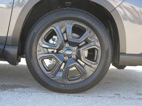 Used 2025 Subaru Ascent Bronze Edition w/ Onyx Package image 35