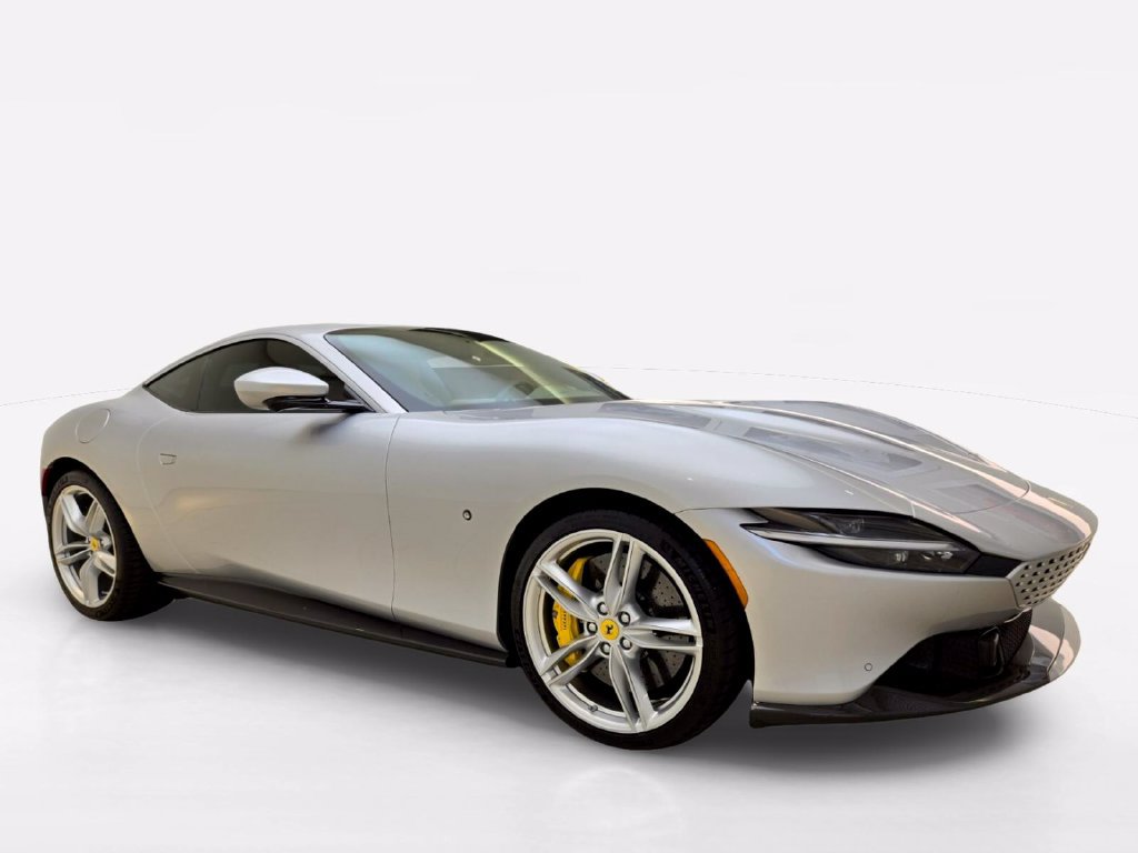 Used 2022 Ferrari Roma RWD image 3