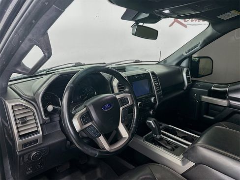 Used 2019 Ford F150 Platinum image 31