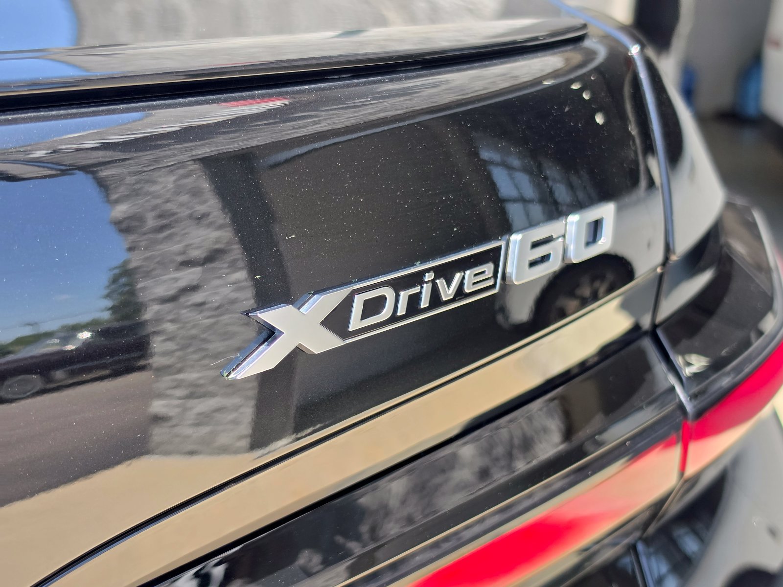 Used 2025 BMW i7 xDrive60 w/ Executive Package AWD/4WD image 7