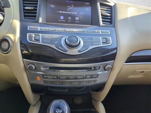 Used 2017 INFINITI QX60 FWD w/ Premium Package image 8