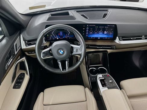 Used 2023 BMW X1 xDrive28i w/ Premium Package AWD/4WD image 23